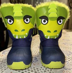 Green/ Navy Winter Boots 