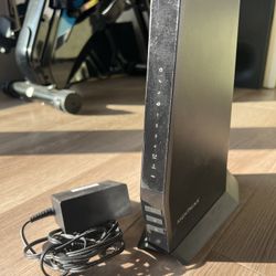 Netgear -Nighthawk AX2700 Router Cable Modem