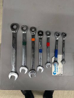 Mixed Brand Ratcheting Combination Wrench Set (7 Pieces)