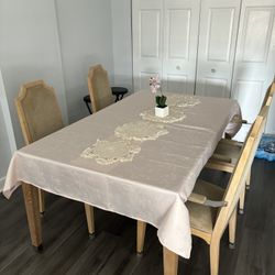 Dining Table Perfect Condition
