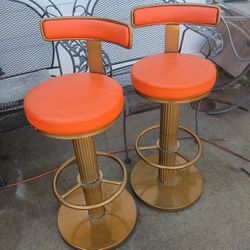 Swivel And Adjustable Height Stools