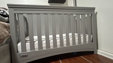 Crib And Mattress 