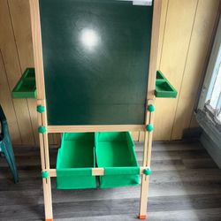 Wooden Easel & Whiteboard