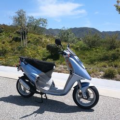 Derbi Hunter Manhattan 2stroke Scooter 50mph.