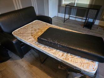 Couch / bed