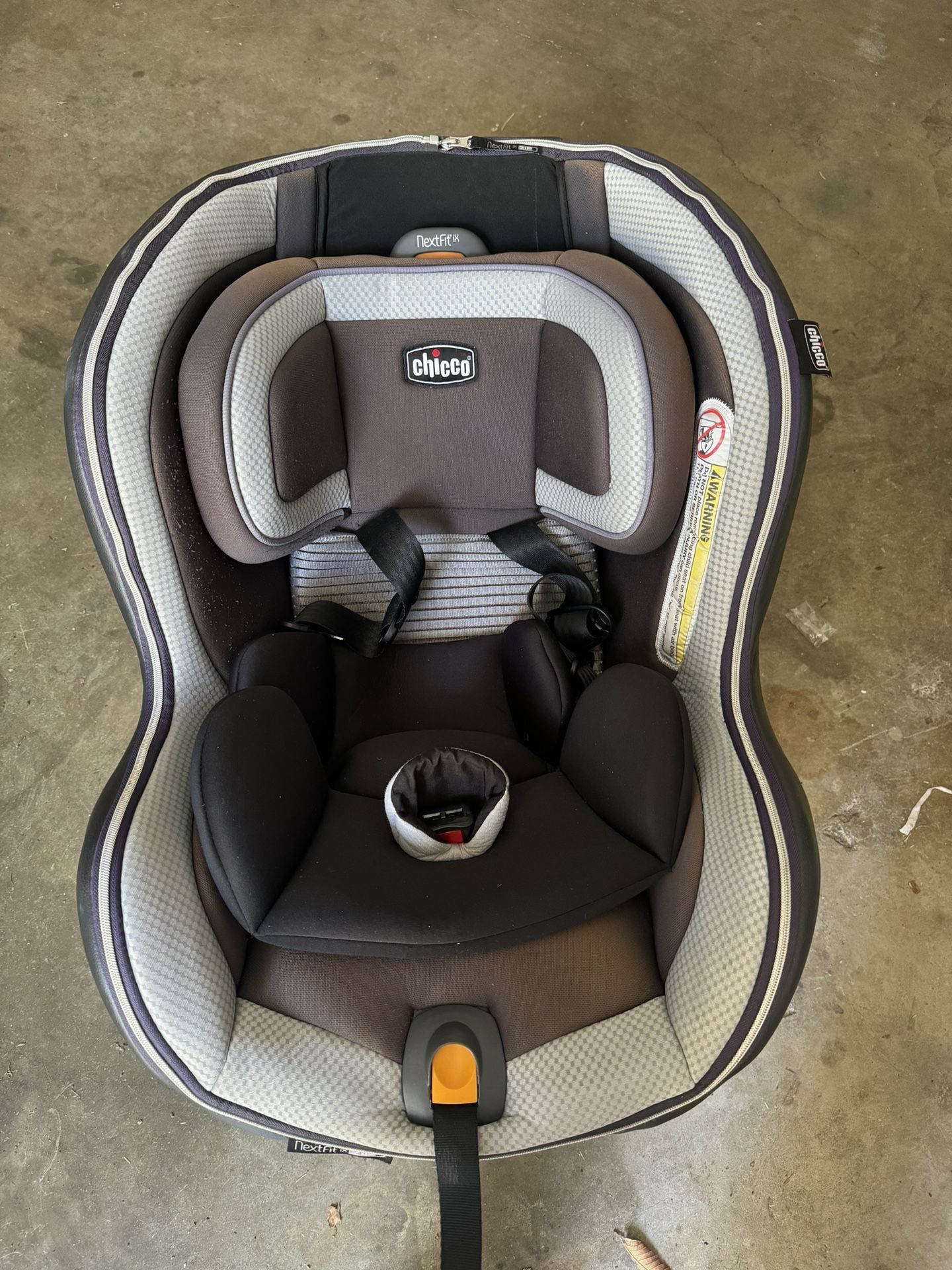 Chicco Car seat