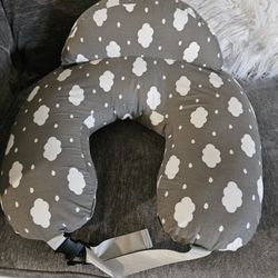 Breastfeeding Pillow