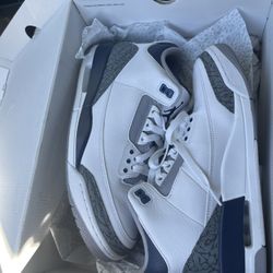 Jordan 3 Midnight Navy Sz10