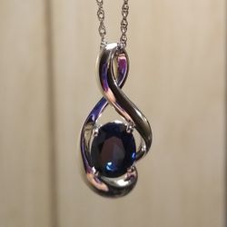 New With Tags Very Pretty 😍 Blue 💙 Sapphire Necklace For Valentine's Day 💘!