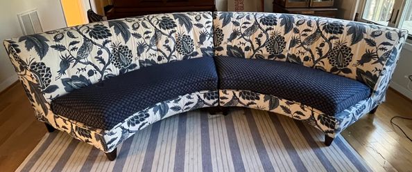 Curved sectional sofa