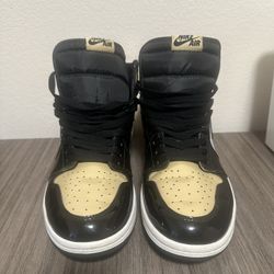 Jordan 1 Retro High OG NRG “Gold Toe”