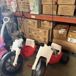 Droyd Romper Electric Trike Powered Ride-On - Red