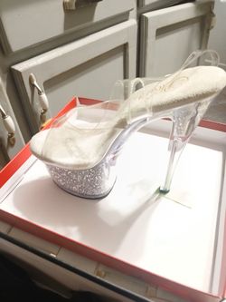 Stilettos  Pleasers size 7
