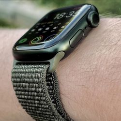 Apple Watch Series 7