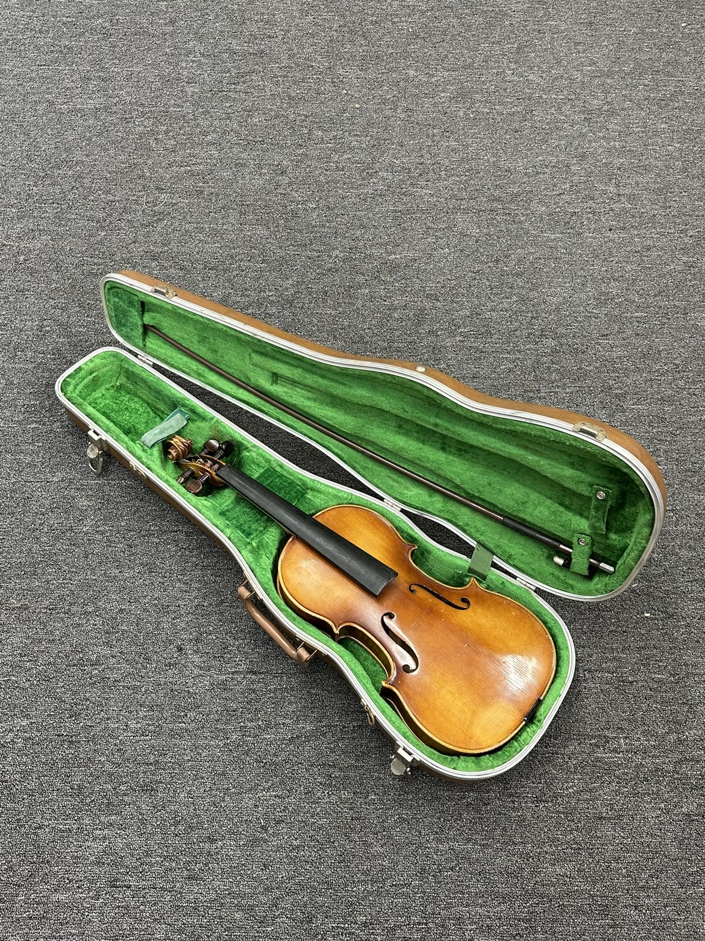 1968 E. R. Pfretzschner Violin Copy of Antonius Stradivarius ~ Roth Shop 301
