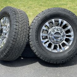 18” Ford F-250 Chrome wheels A/T tires factory rims King Ranch F250 FX4 F350 Lariat 8x170 Platinum