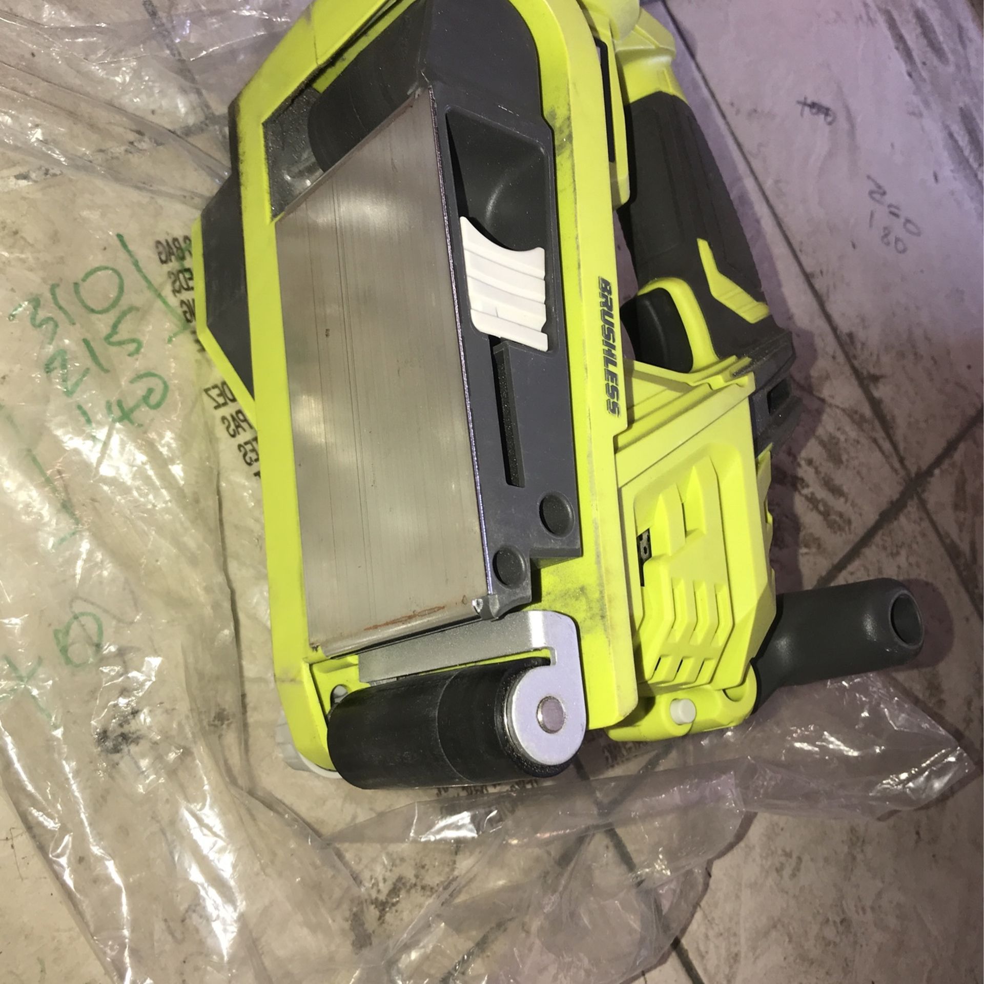 RYOBI 18-Volt ONE+ Cordless Brushless 3 in. x 18 in. Belt Sander