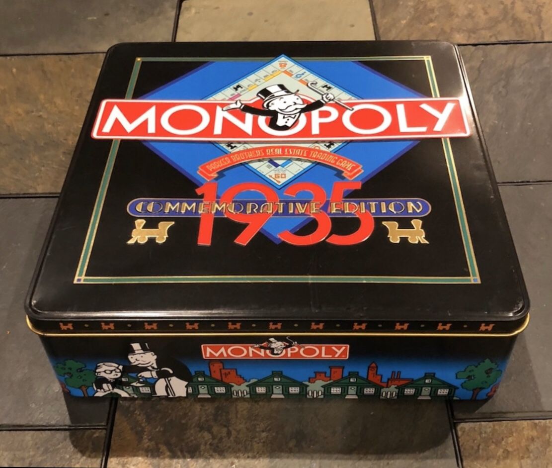 Monopoly 1935 Commemorative Edition (In nice Tin Container)