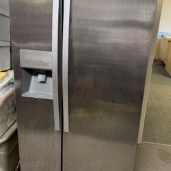 whirlpool refrigerator