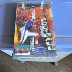 1994 Pinnacle Select Football