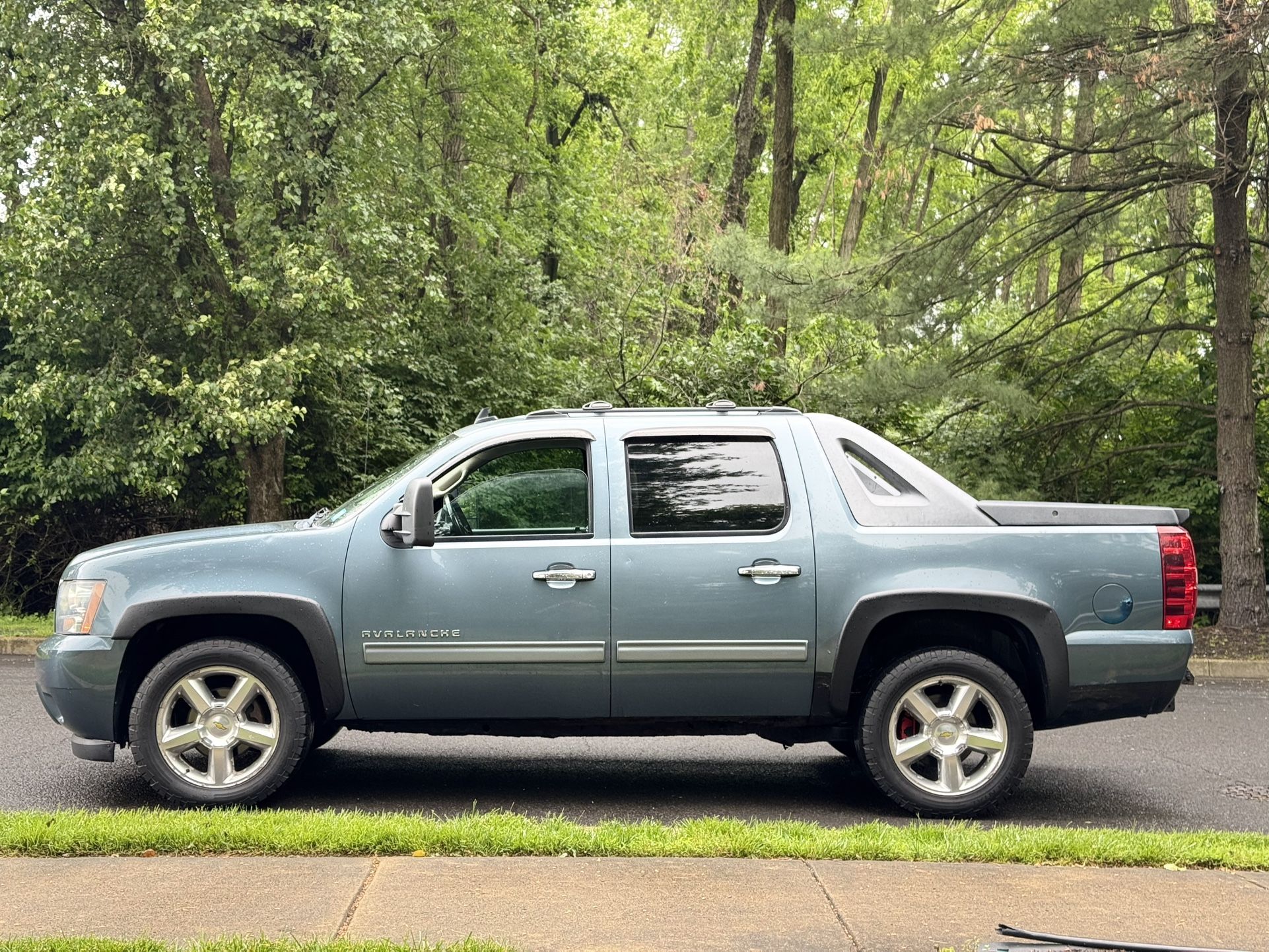 2013 Chevrolet Avalanche