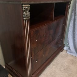 Drawer Dresser