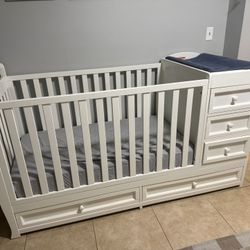 Crib and changer Combo