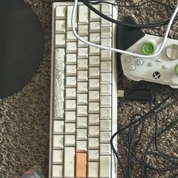Ducky One  Mini 3 Gaming Keyboard And Acer Monitor