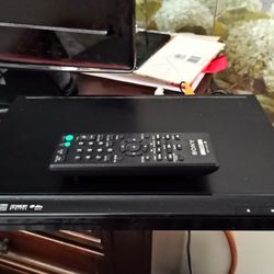 Sony DVD Player With Remote