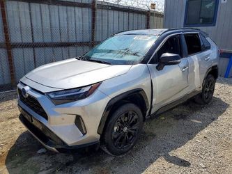 2024 Toyota RAV4 hybrid