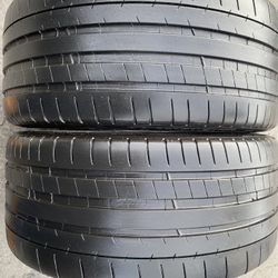 Two 235-35-19 Michelin Pilot Super Sport 