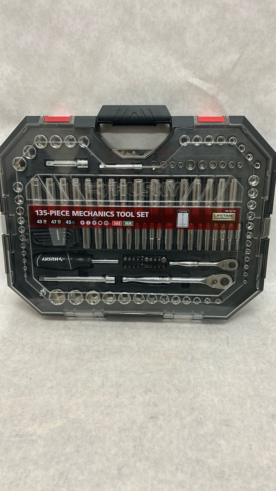 Husky 135 piece mechanic tool set new