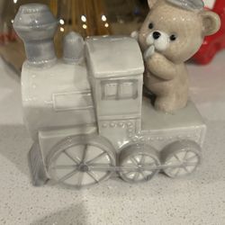 Music Box: Bear Engineer Riding Train