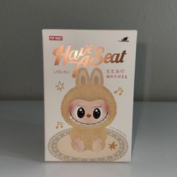 LABUBU HAVE A SEAT QUQU