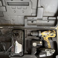HITACHI 18V Drill