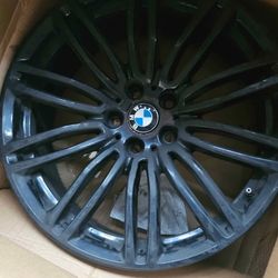 5x20 (all 4 Missing 1 Center Cap)