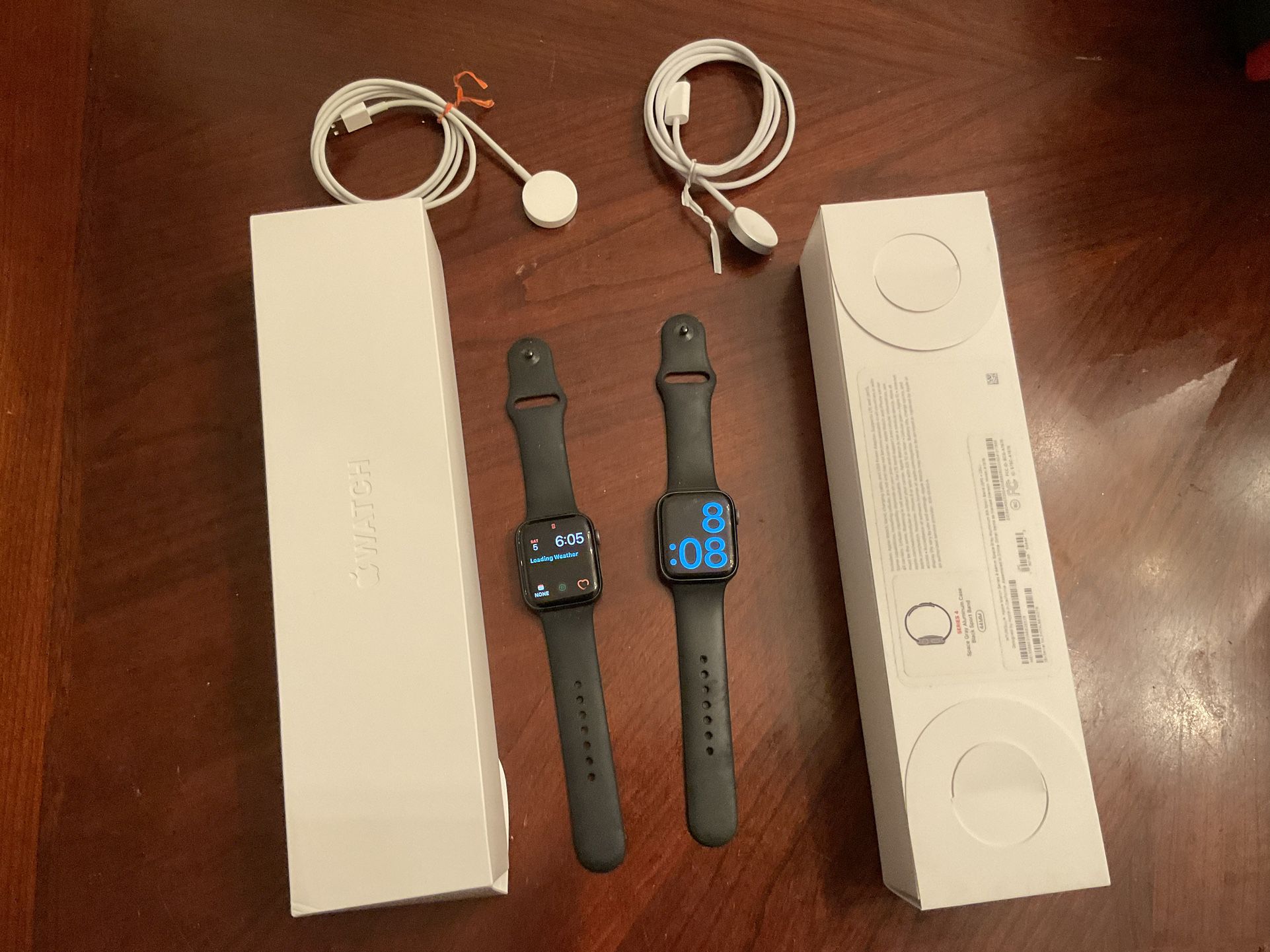 Apple Watch Series 4 GPS & Cellular - 44 mm Space Gray Aluminum Case Black Band