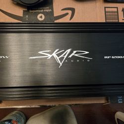 Skar Audio 1200 Watts RMS Amp And 3 Skar 8" Subs In Box