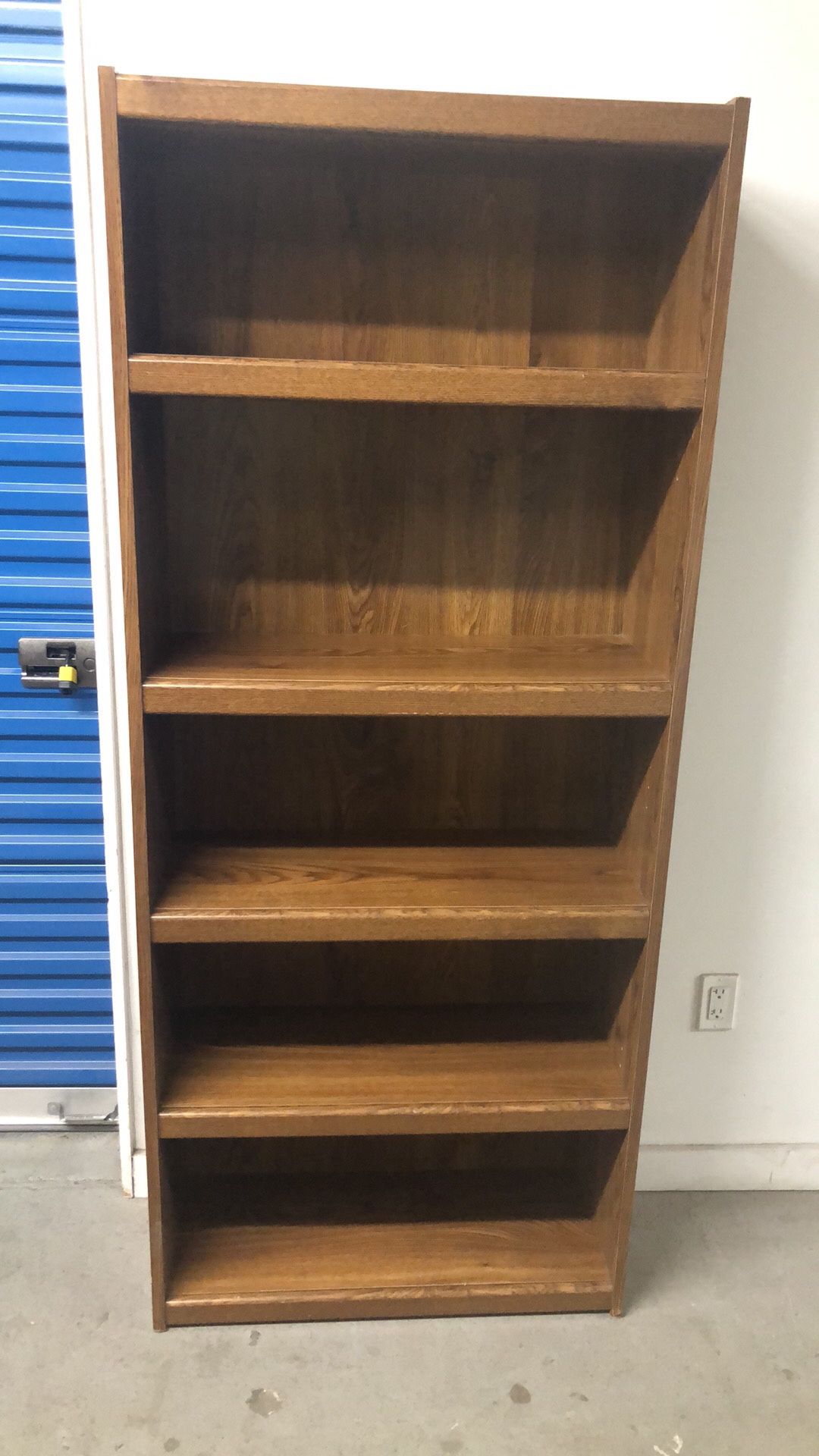 3”wx12”dx72”h Wooden Bookshelf, good condition