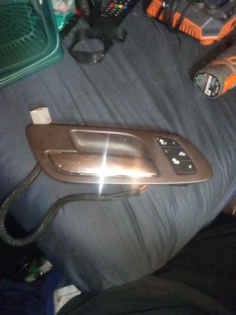 2007 To 2013 Chevy pickup Interior, Driver's Side Door Handle