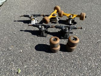 Thunder Skateboard Trucks