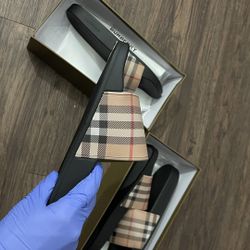 Burberry Slides 