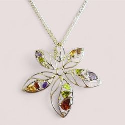 925 Flower Pendant On Chain