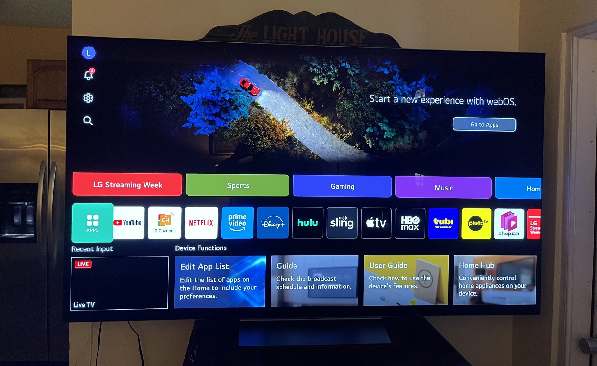 Oled TV 77 Inches. LG C3  Like New. 