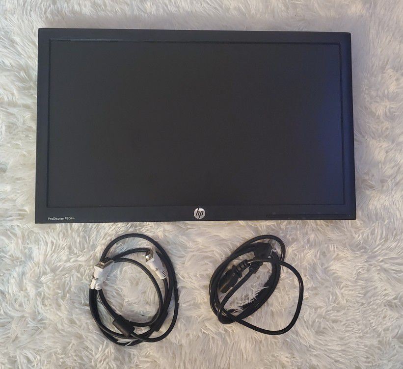 HP ProDisplay P201m 20-inch LED Backlit Monitor No Mount + Power Cable + DVI to DVI Cable + Brand New Wired Hp Keyboard