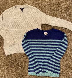 Girls 6/7 sweater lot