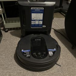 Shark XL Robot Vacuum