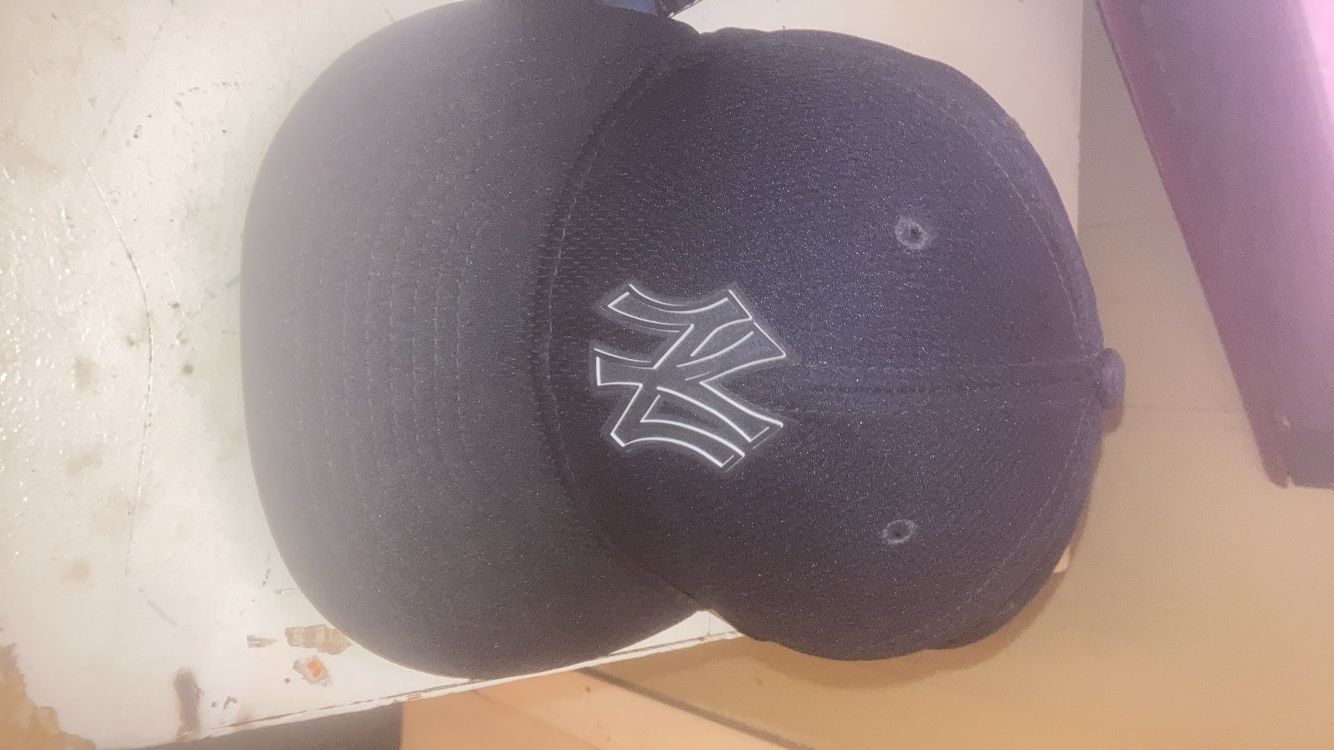 NY Yankees Hat