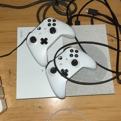 Xbox One S Controllers