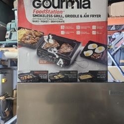 GOURMIA AIR FRYER 